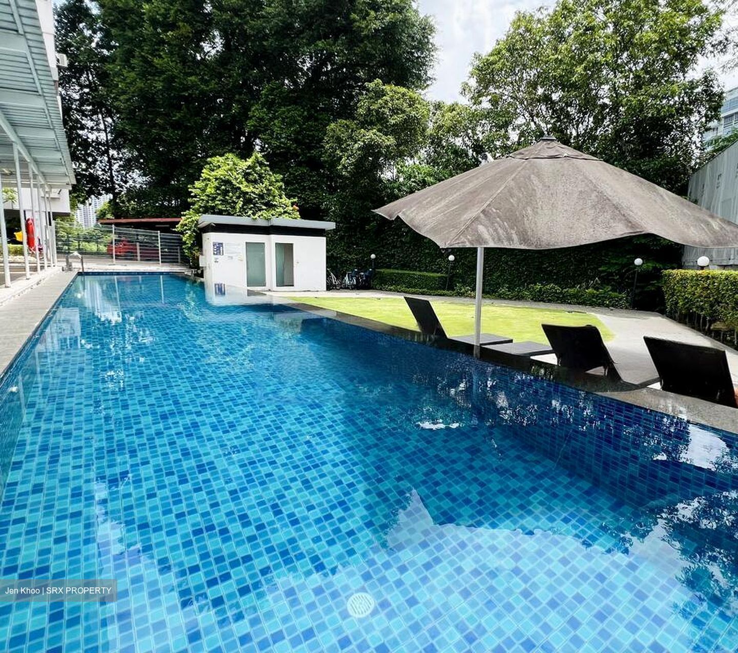 Holland Tower (D10), Apartment #456455791